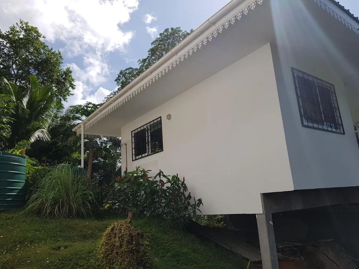 Chepsted Chalets Glacis  Seychellen